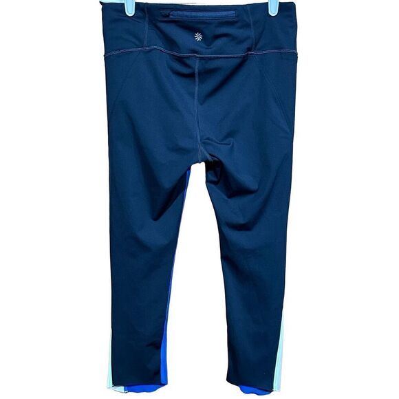 Women's Athleta Velocity Black Blue Color Block Stash Pocket Capri leggings Gym - Picture 6 of 7
